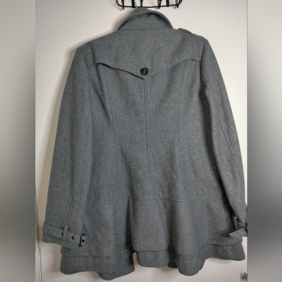 Guess (Size L) Gray Ruffle Layered Hem Wool Blend Button Down Belted Cuff Coat - Picture 16 of 16